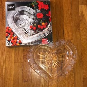 MIKASA 13” heart shaped dish